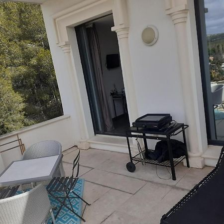 Grand Studio Terrasse De Standing, Pleine Vue Village Et Mer Кари Ле Рует Екстериор снимка