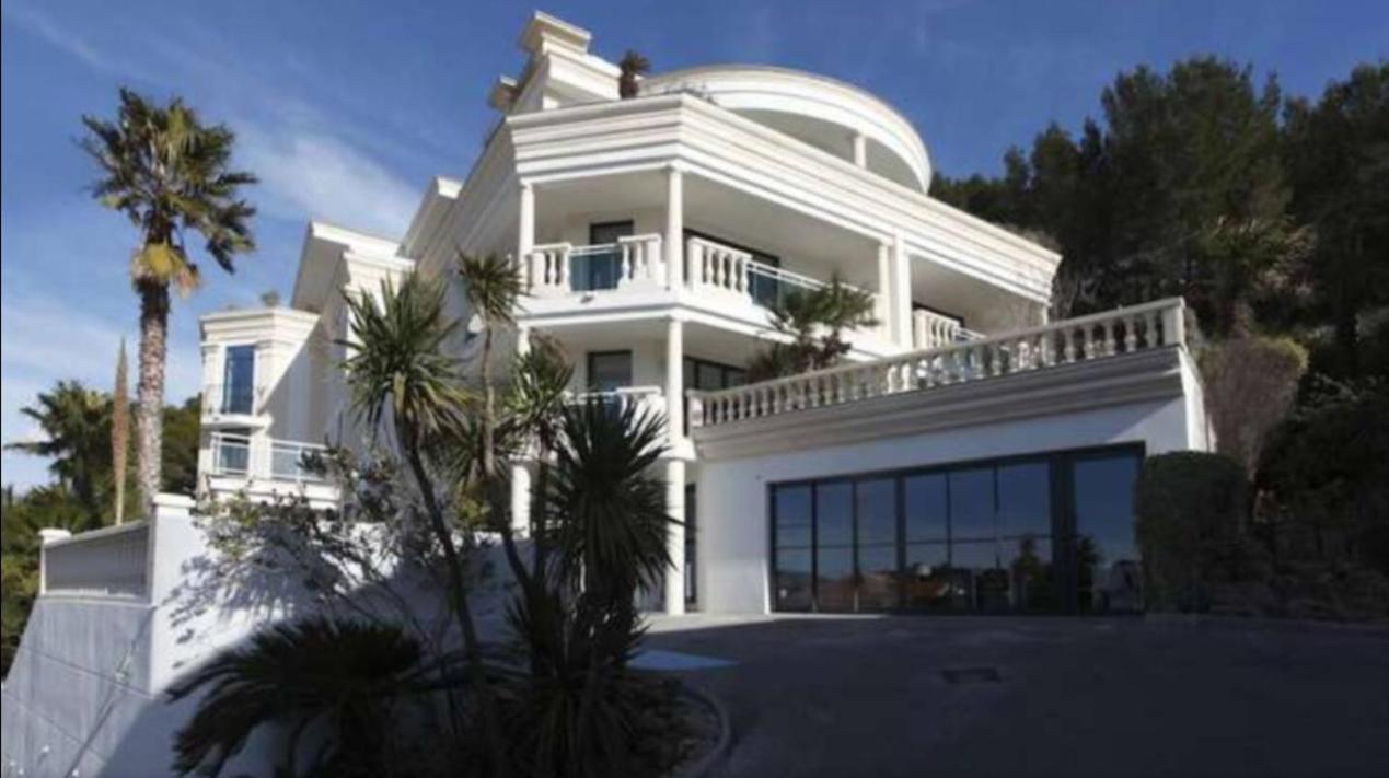 Grand Studio Terrasse De Standing, Pleine Vue Village Et Mer Кари Ле Рует Екстериор снимка