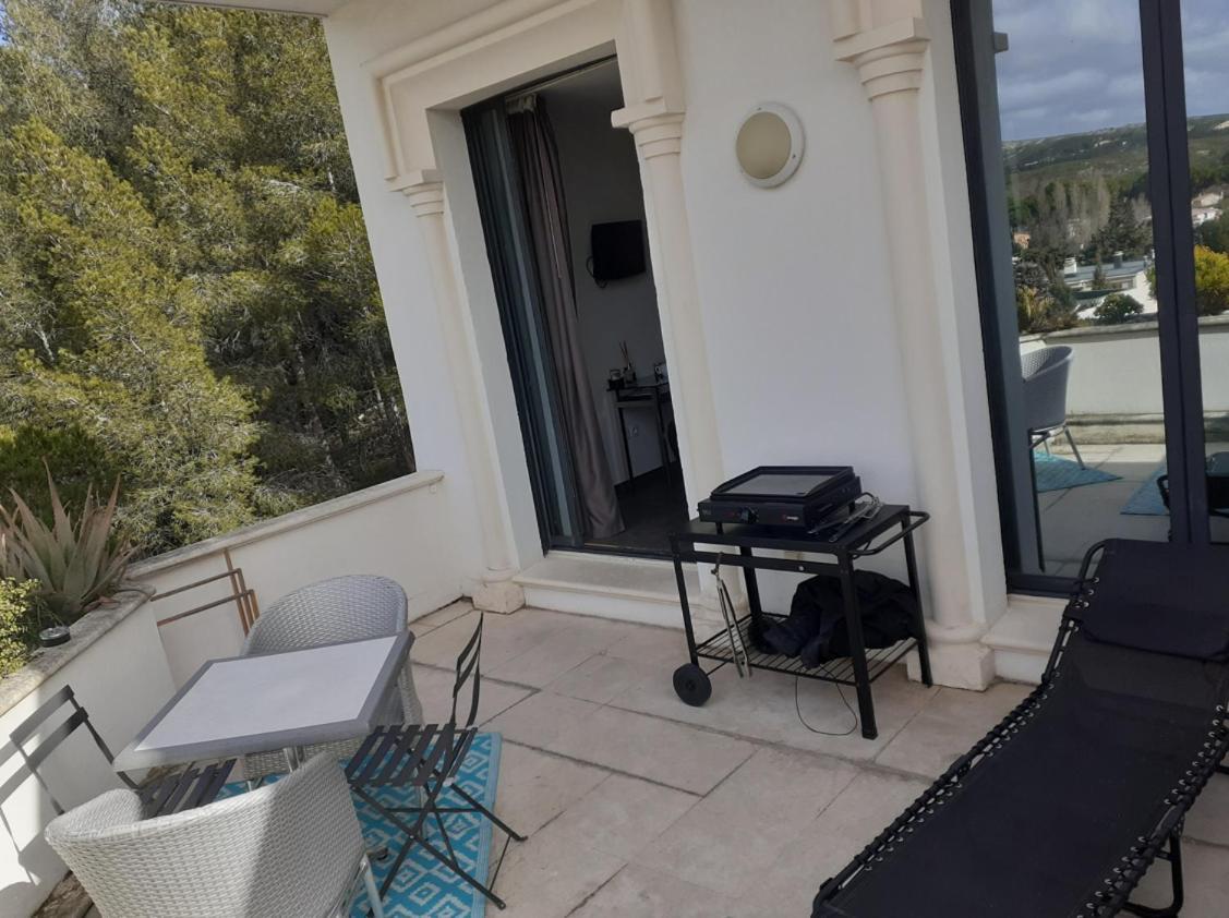 Grand Studio Terrasse De Standing, Pleine Vue Village Et Mer Кари Ле Рует Екстериор снимка