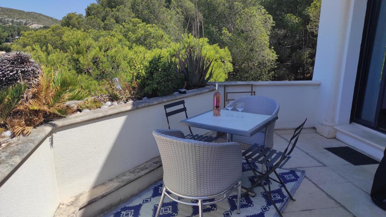 Grand Studio Terrasse De Standing, Pleine Vue Village Et Mer Кари Ле Рует Екстериор снимка
